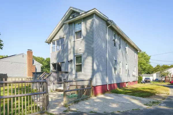 Windsor, CT 06095,15 Clubhouse Road