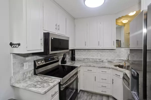 New Britain, CT 06051,239 Glen Street #2A