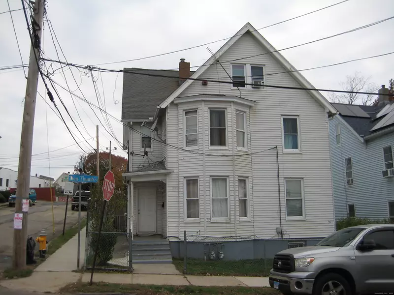 90 Tom Thumb Street, Bridgeport, CT 06606