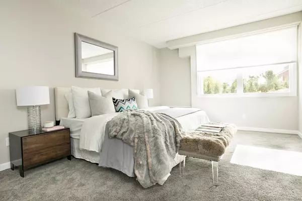 Stratford, CT 06615,225 Lordship Boulevard #3L