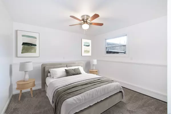 Norwalk, CT 06854,14 Windward Road