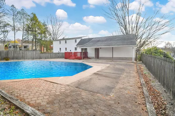 Southington, CT 06489,39 Morningside Lane