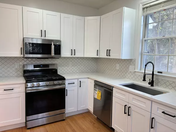 Waterbury, CT 06708,101 Madeline Avenue #APT 55