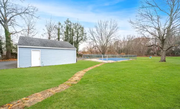 Wallingford, CT 06492,127 Cook Hill Road