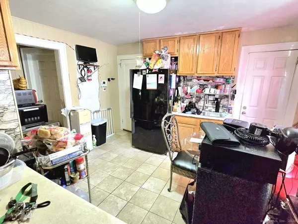 Hartford, CT 06106,46 Arlington Street