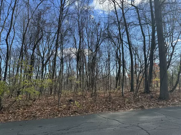 West Hartford, CT 06117,16 Morningcrest Drive