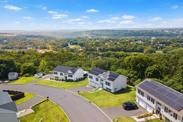 Waterbury, CT 06706,44 Shadybrook Lane