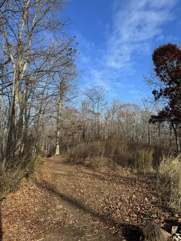 Branford, CT 06405,71 Hilltop Drive