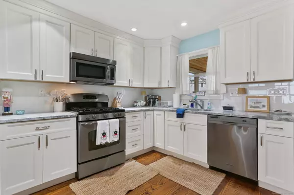 Fairfield, CT 06824,1235 Fairfield Beach Road