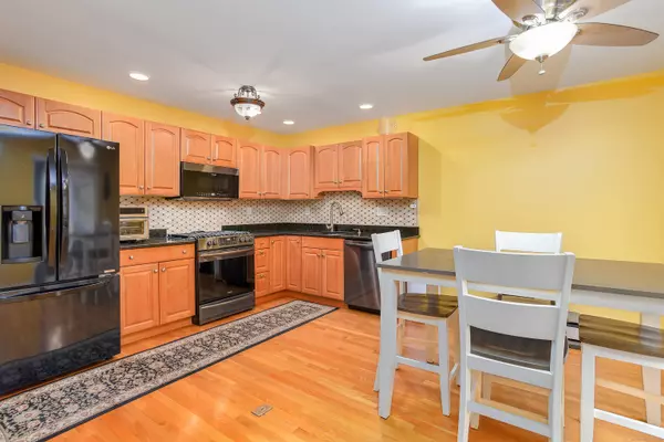 East Haven, CT 06512,30 Silver Sands Road #C9