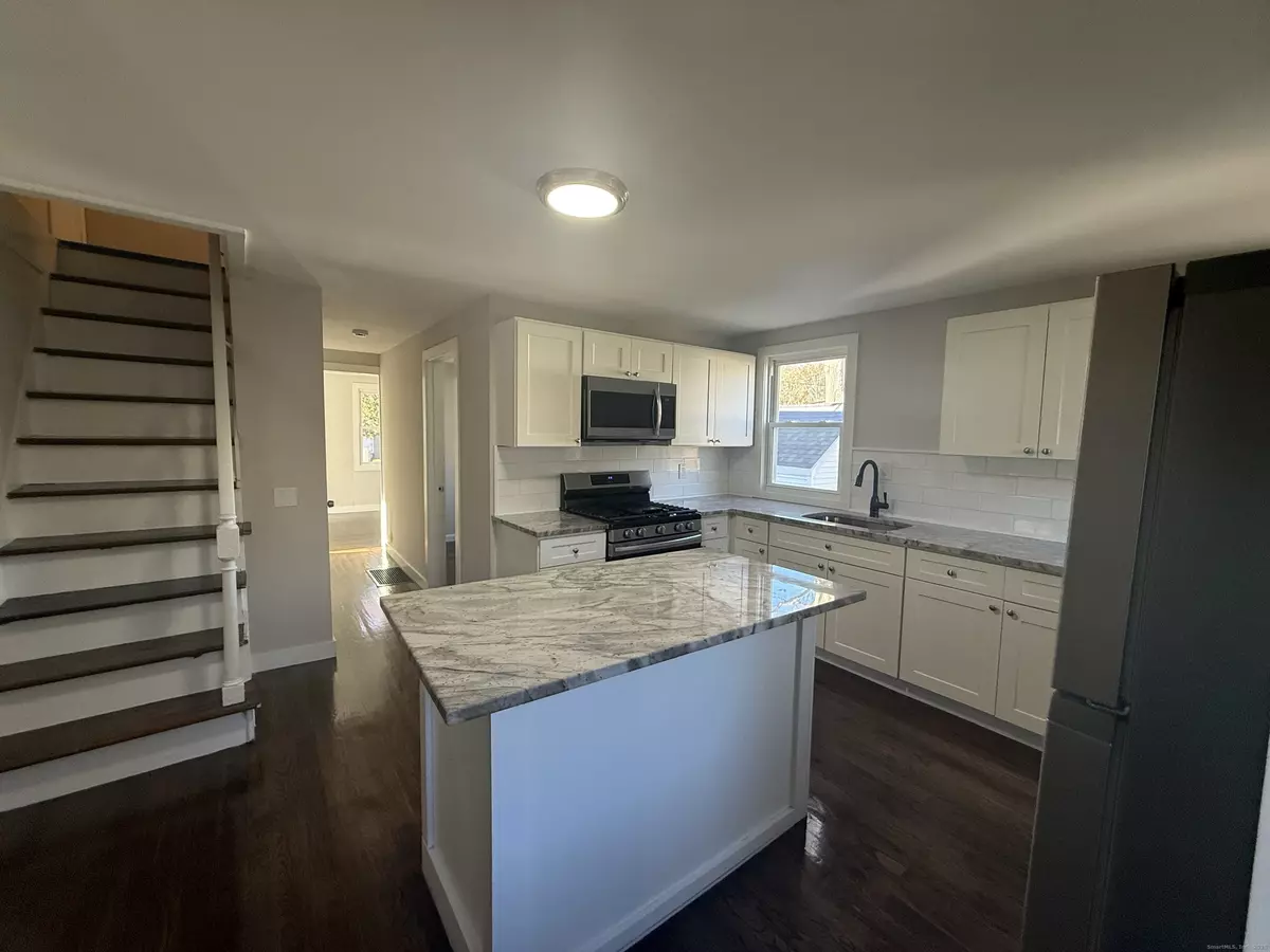 West Haven, CT 06516,55 Ownly Avenue