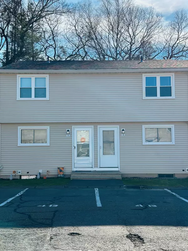 Naugatuck, CT 06770,1081 New Haven Road #APT 4B