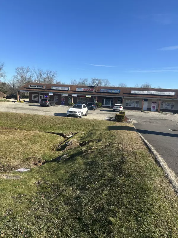 Bethany, CT 06524,696 Amity Road #18 total