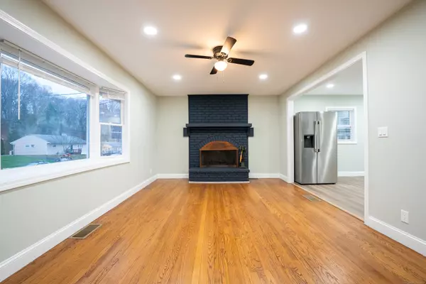 East Haven, CT 06512,642 Bradley Street