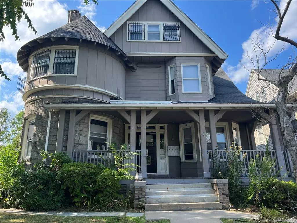 Hartford, CT 06106,205 Retreat Avenue