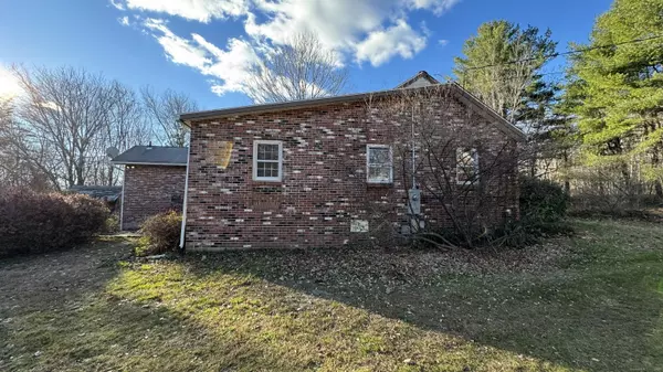 Chaplin, CT 06235,337 Hampton Road