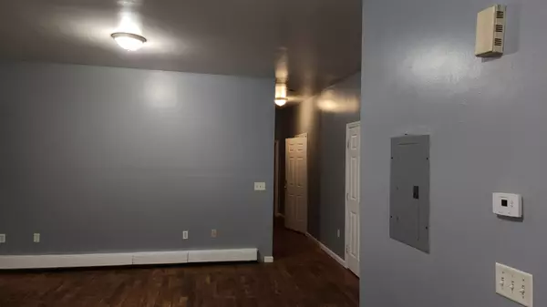 New Britain, CT 06051,331 Park Street #2w