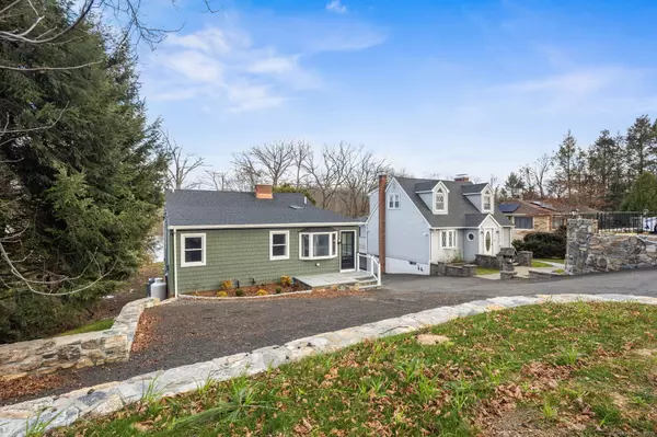 New Fairfield, CT 06812,128 Ball Pond Road