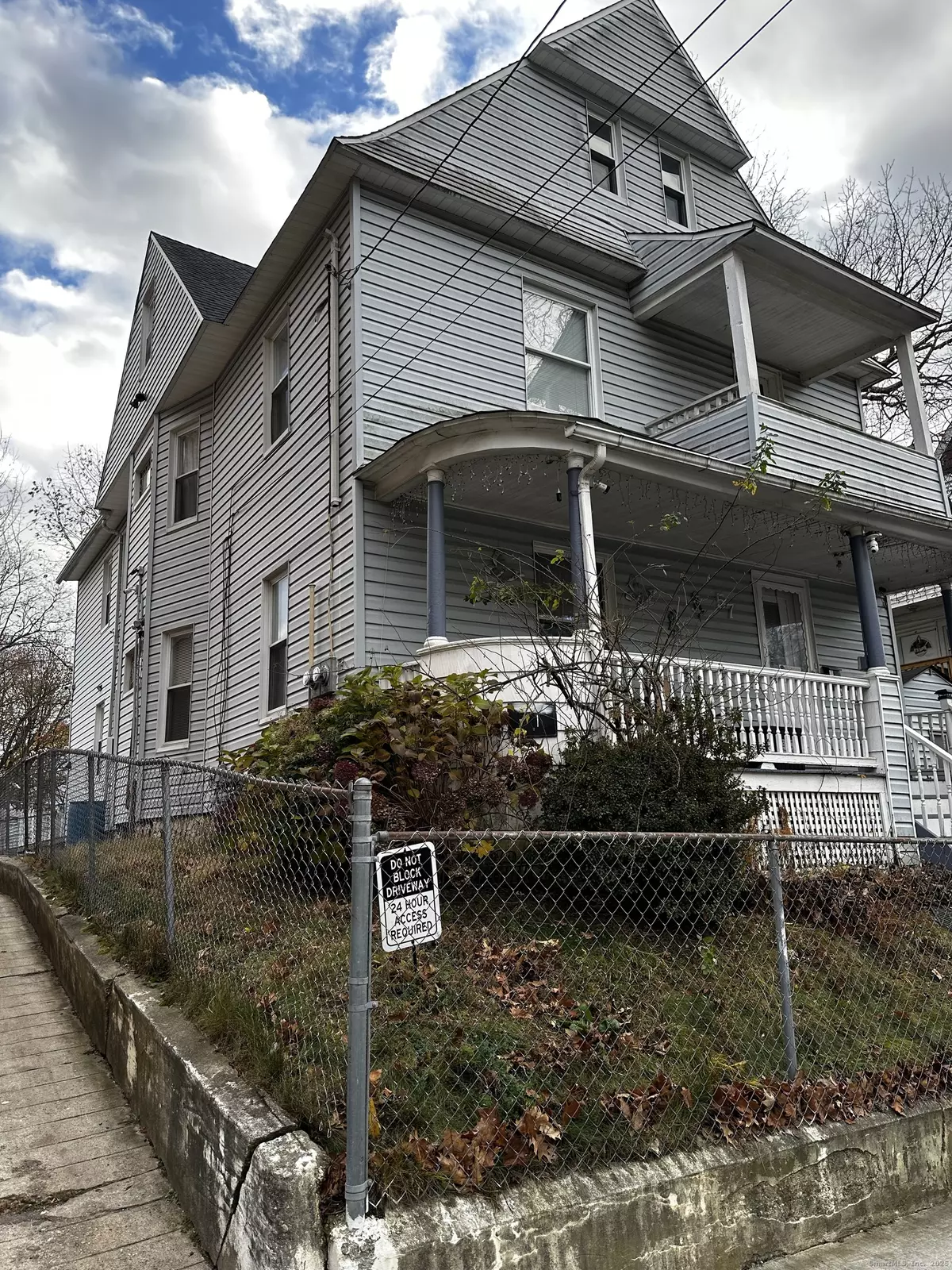 Waterbury, CT 06710,57 Ridgewood Street