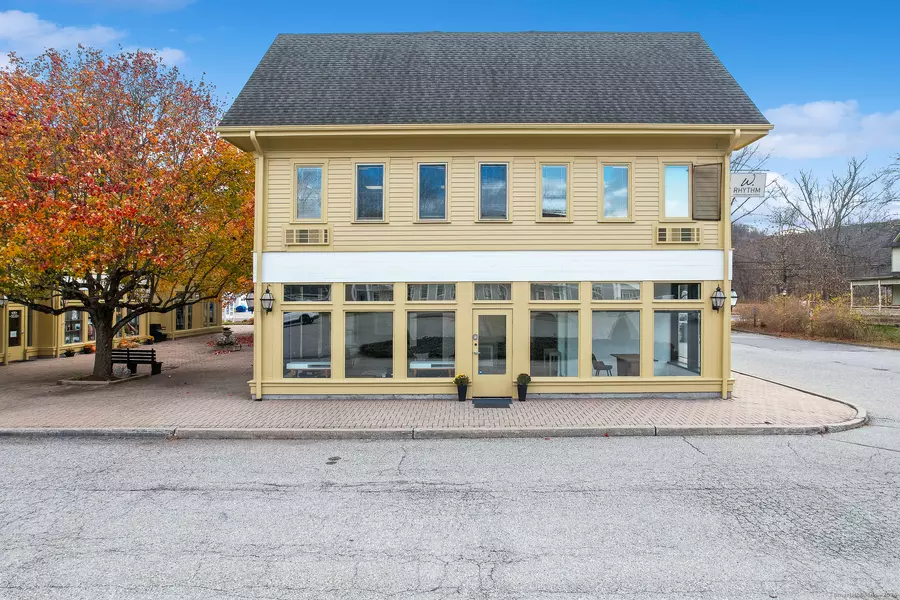 25 North Main Street #4, Kent, CT 06757