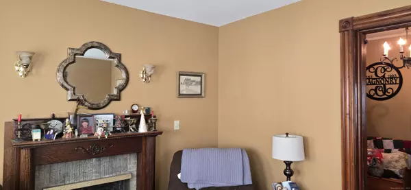 Norwich, CT 06360,28 Perkins Avenue