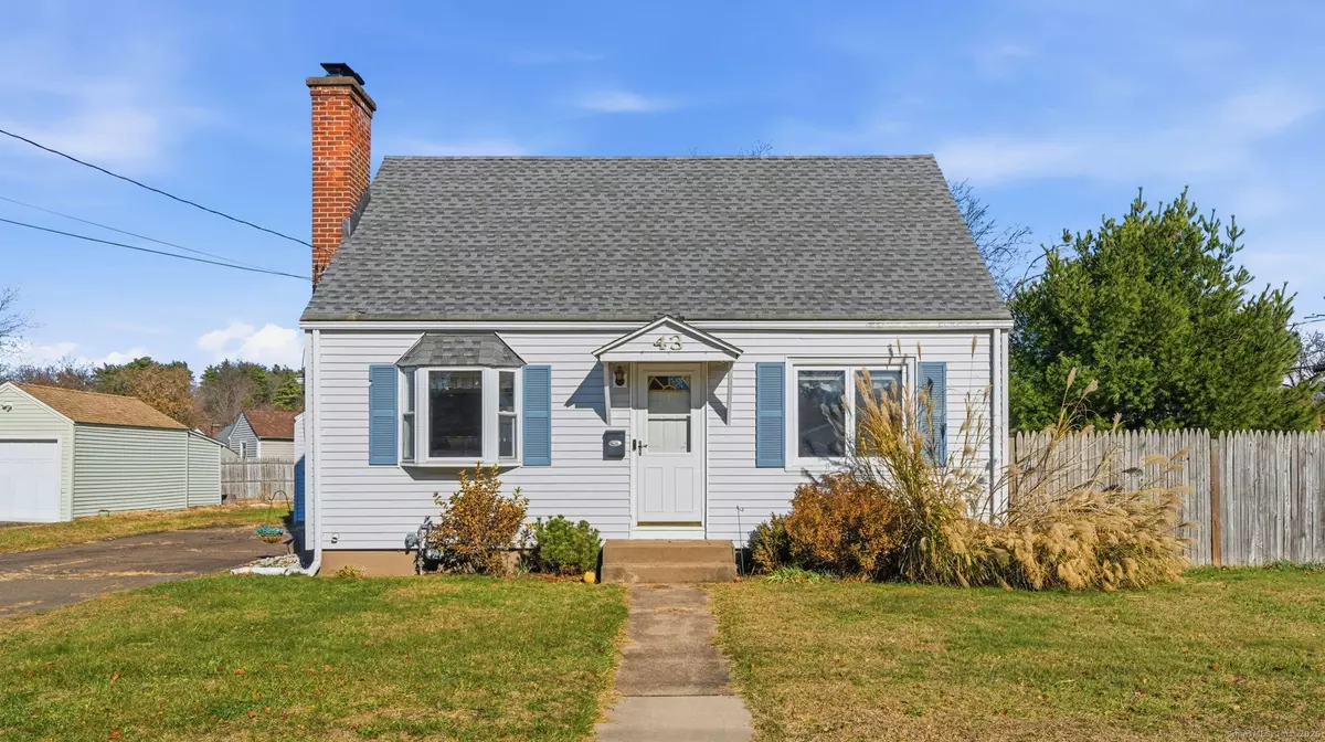 Manchester, CT 06040,43 Salem Road