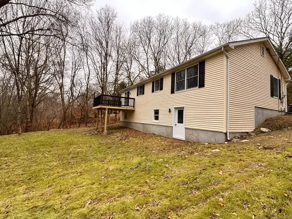 Plainfield, CT 06354,164 Starkweather Road