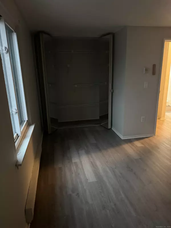 Middletown, CT 06457,148 Burgundy Hill Lane #148