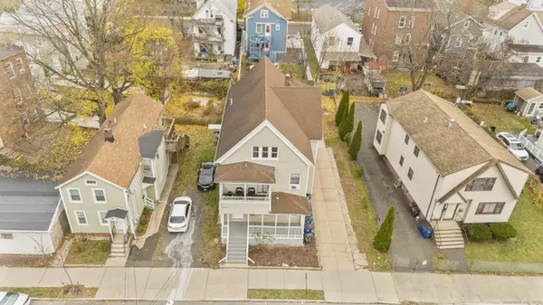 New Haven, CT 06519,55 Elliott Street #3rd