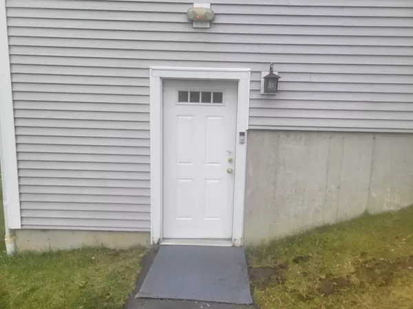 Brookfield, CT 06804,366 Federal Road