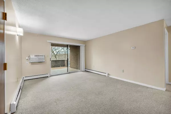 Glastonbury, CT 06033,38 Rambling Brook Lane #APT A2