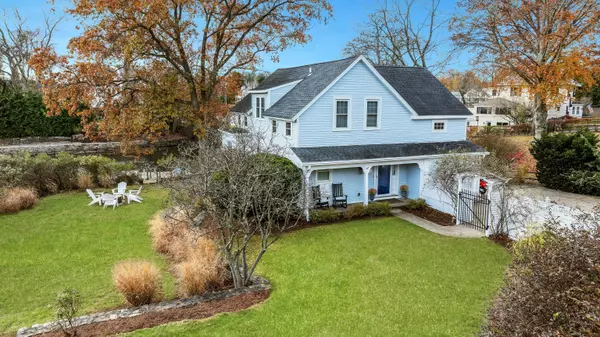 Norwalk, CT 06853,209 Rowayton Avenue