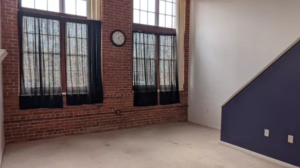 Torrington, CT 06790,839 Main Street #APT 61