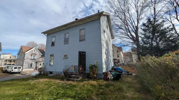 Meriden, CT 06451,16 Winthrop Street