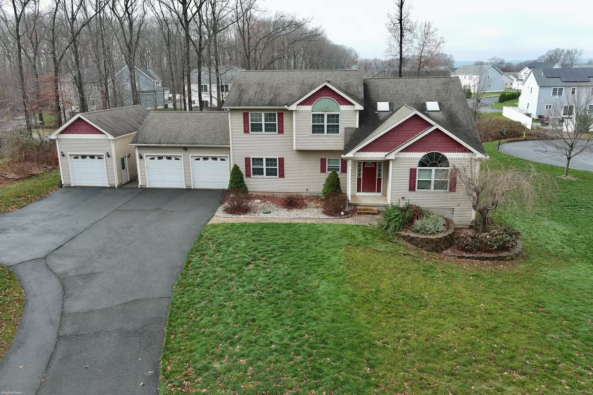 Southington, CT 06489,18 Honey Lane