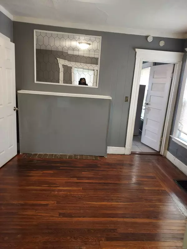 New Haven, CT 06511,339 Shelton Avenue