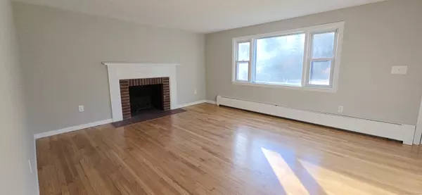 Enfield, CT 06082,14 West Forrest Drive