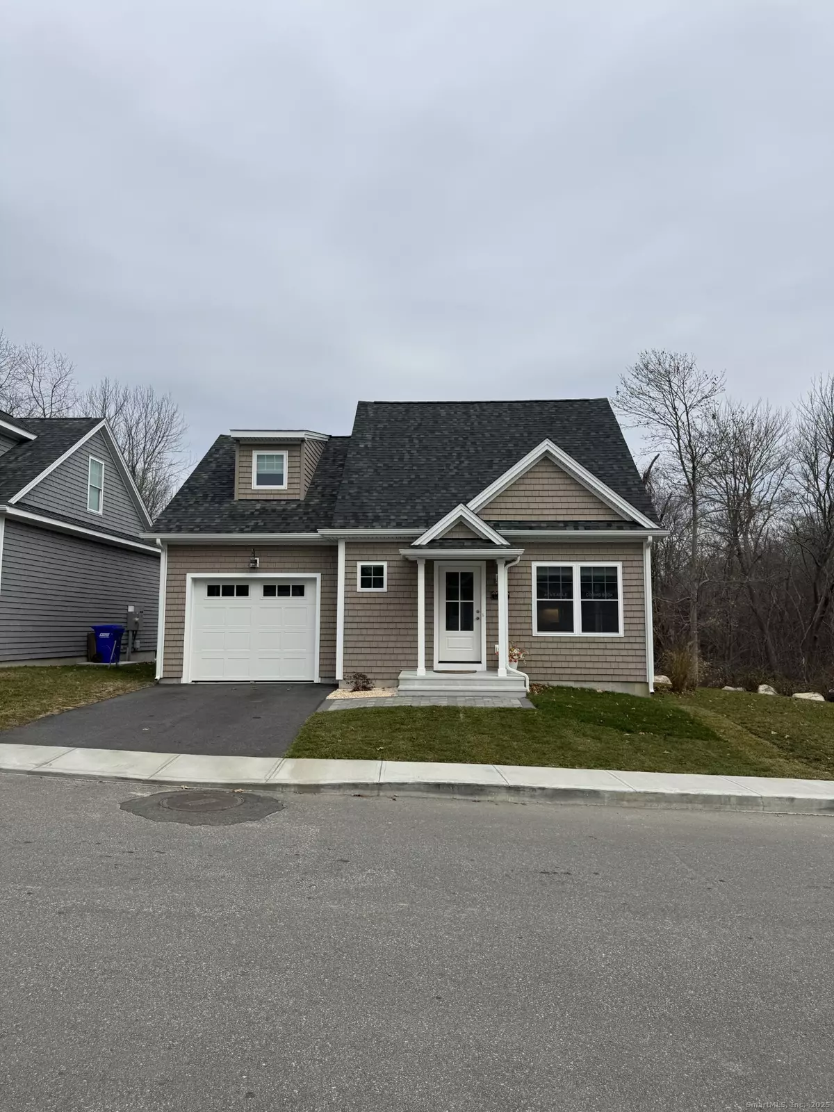 Waterford, CT 06385,2 Ivy Hill Road #2