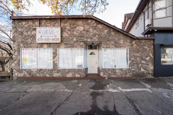 Bridgeport, CT 06610,1858 Barnum Avenue