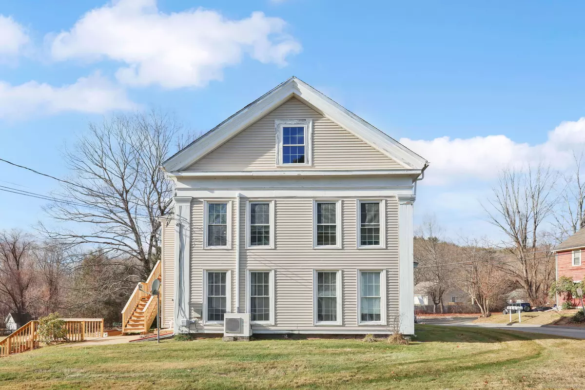 Stafford, CT 06076,237 Upper Road