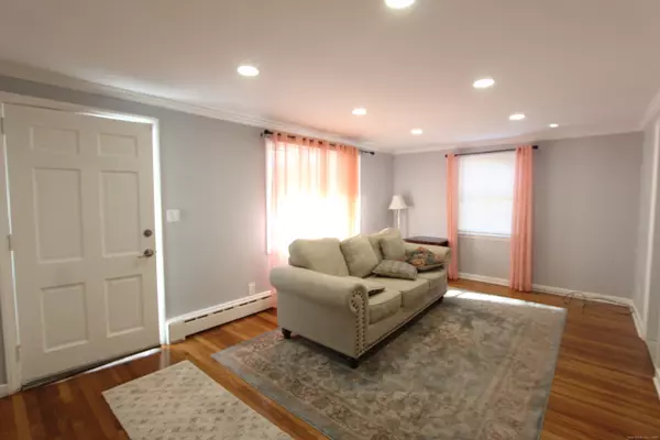 East Hartford, CT 06118,98 Shadycrest Drive