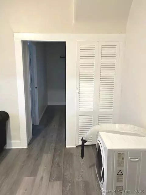 Middletown, CT 06457,27 Barbara Road