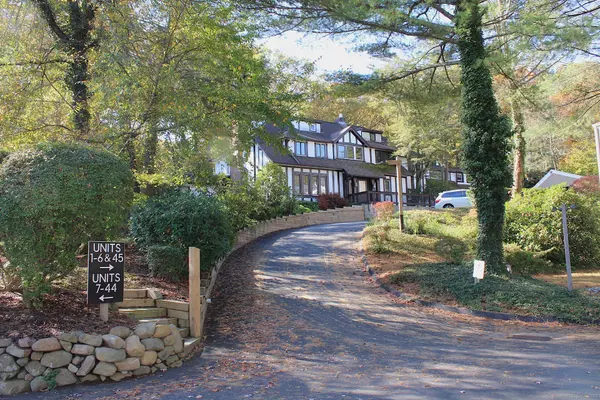 New Haven, CT 06515,360 Fountain Street #APT 5