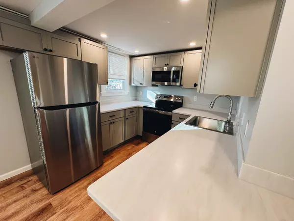 Groton, CT 06340,45 Church Street