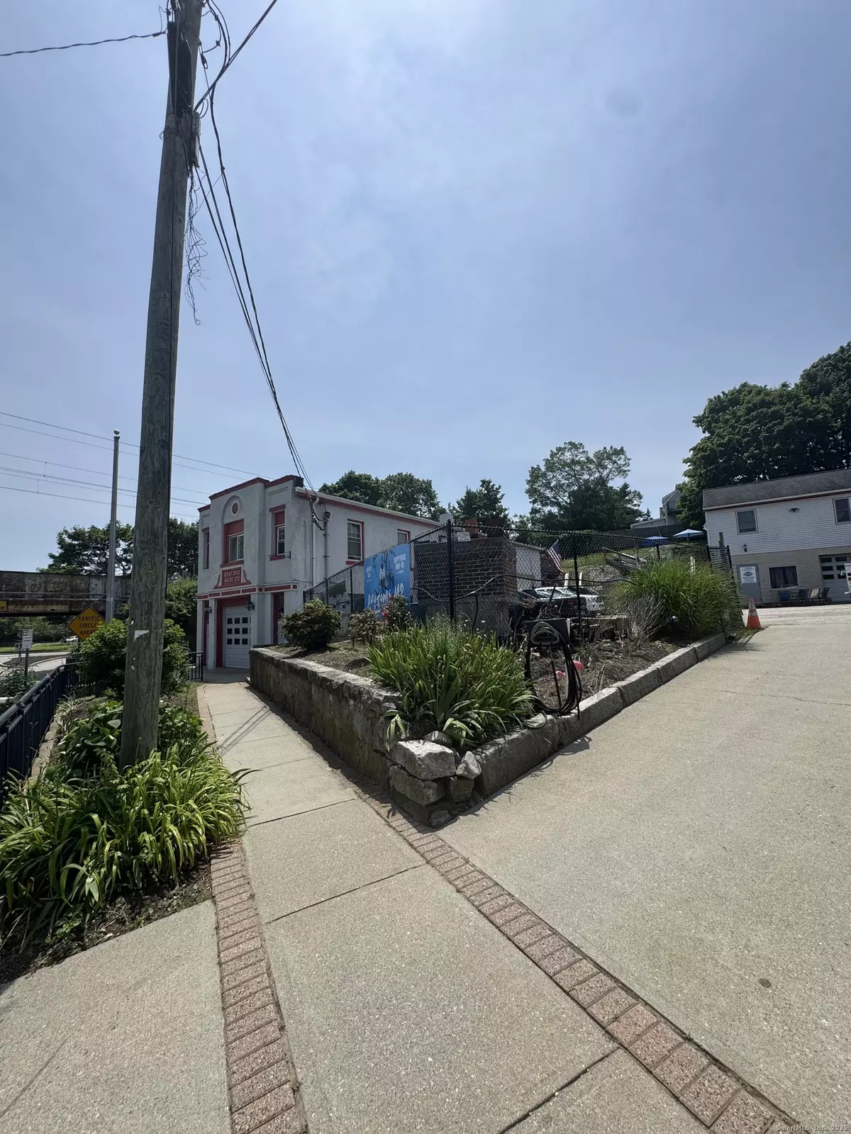 New London, CT 06320,245 Shaw Street #C