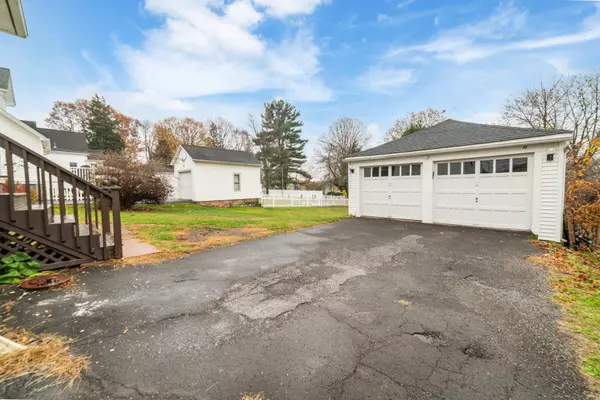 Middletown, CT 06457,187 Ridge Road