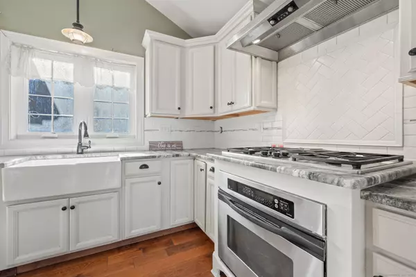 Andover, CT 06232,53 Skinner Hill Road