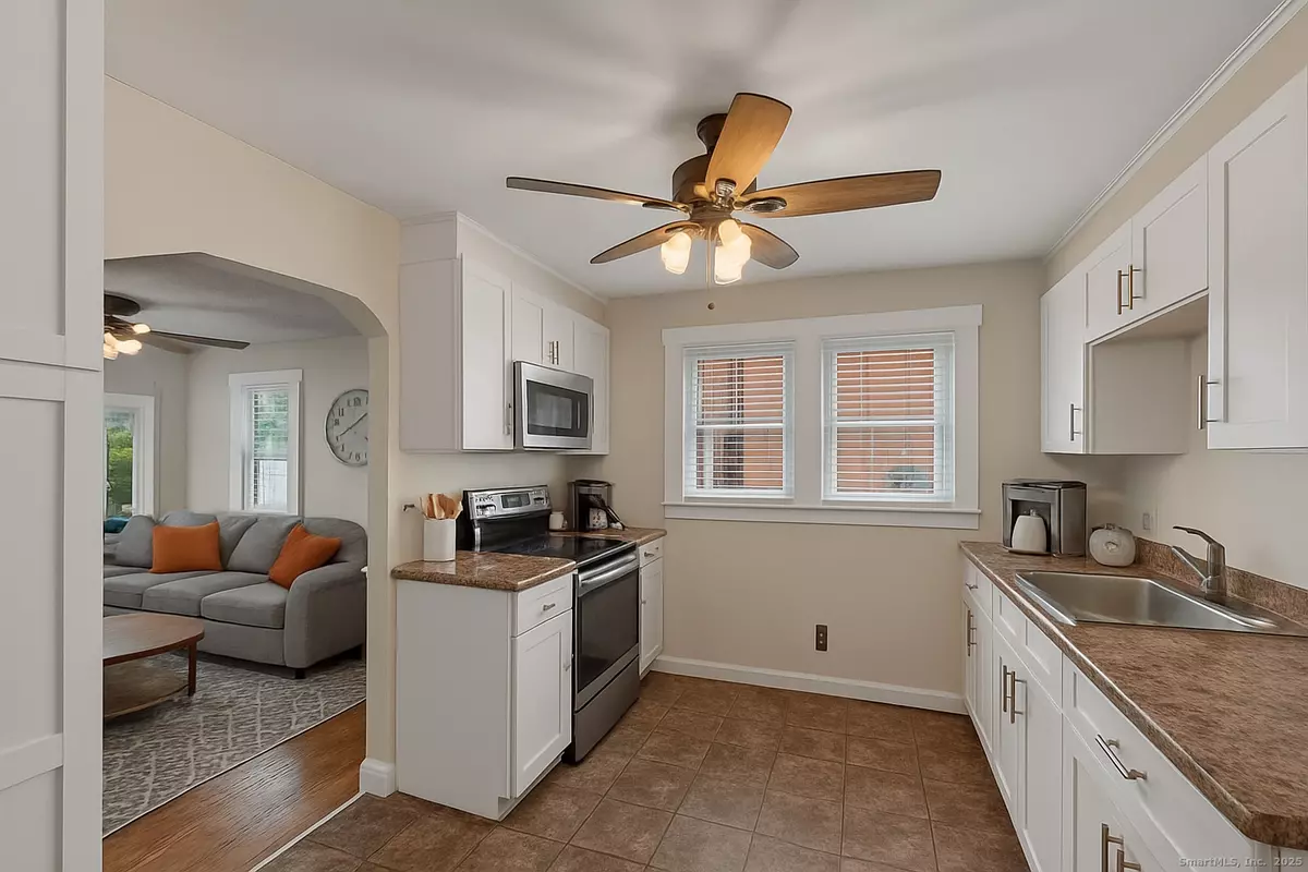 Plymouth, CT 06782,265 Lake Plymouth Boulevard