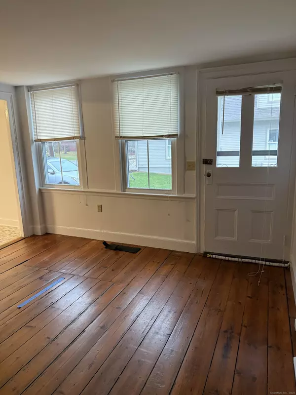 Guilford, CT 06437,259 Old Whitfield Street #1