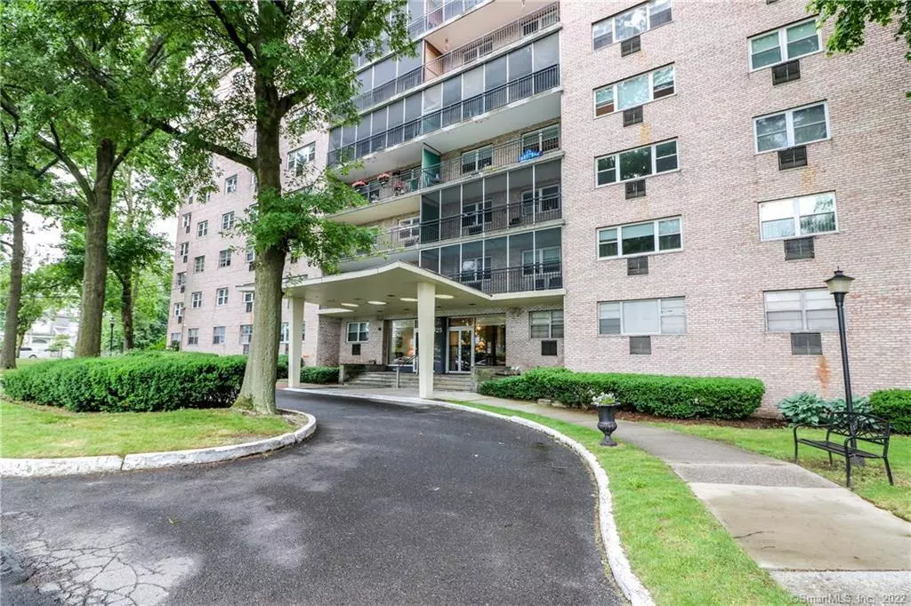 Bridgeport, CT 06604,25 Cartright Street #5A